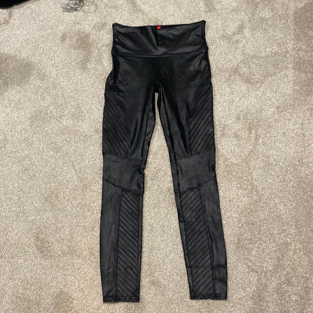 Spanx leggings.